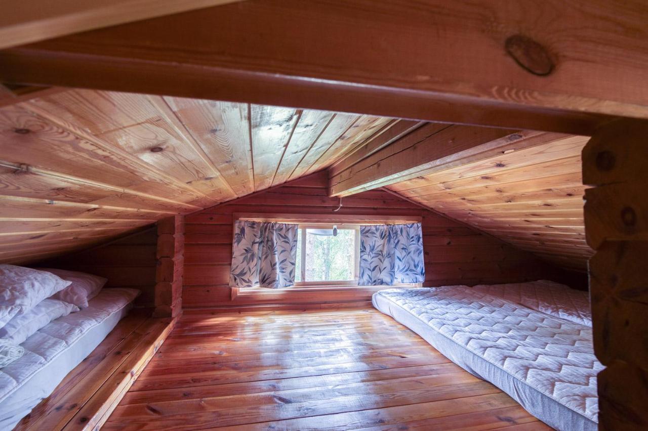 Pinetree Cottages Cozy Log Cabin Kalanti Eksteriør bilde